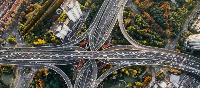 Aplicação de câmera CCTV para transporte e tráfego